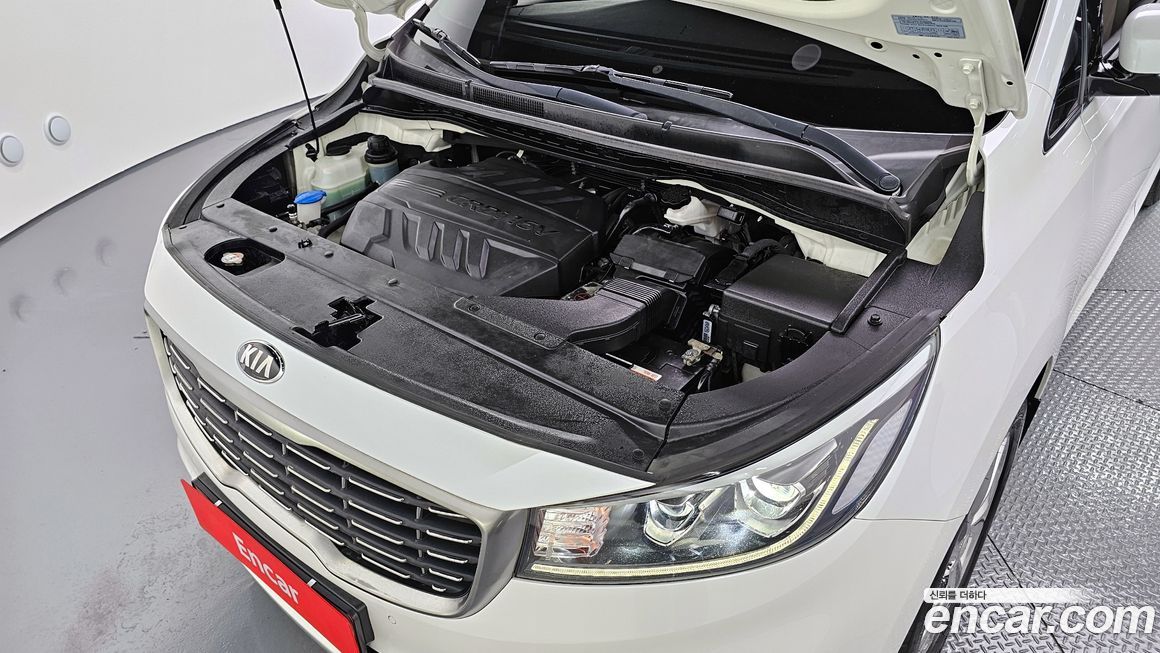 Kia Canival 2019