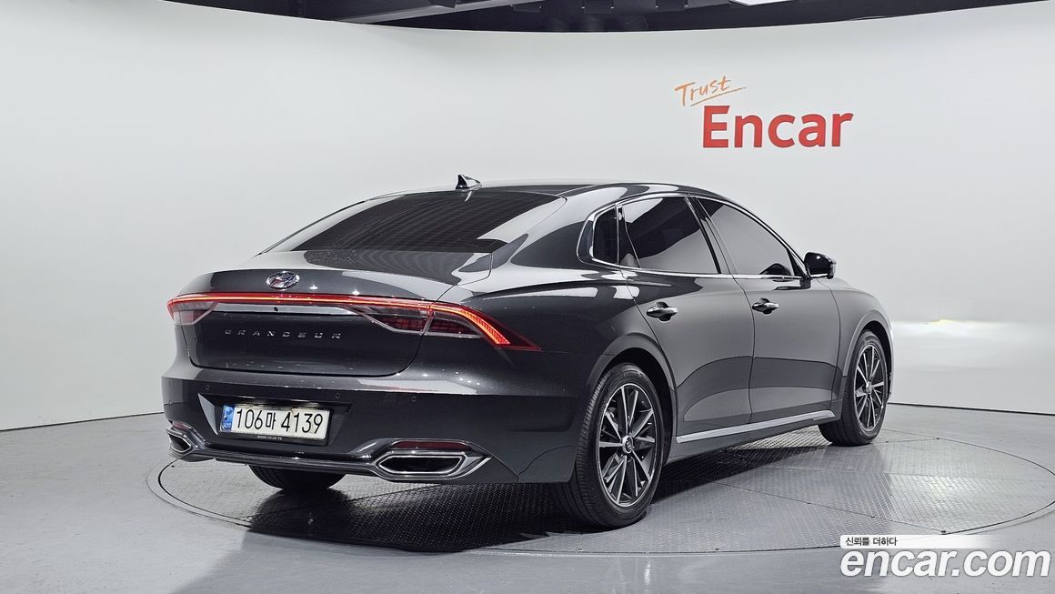 Hyundai Grandeur 2020