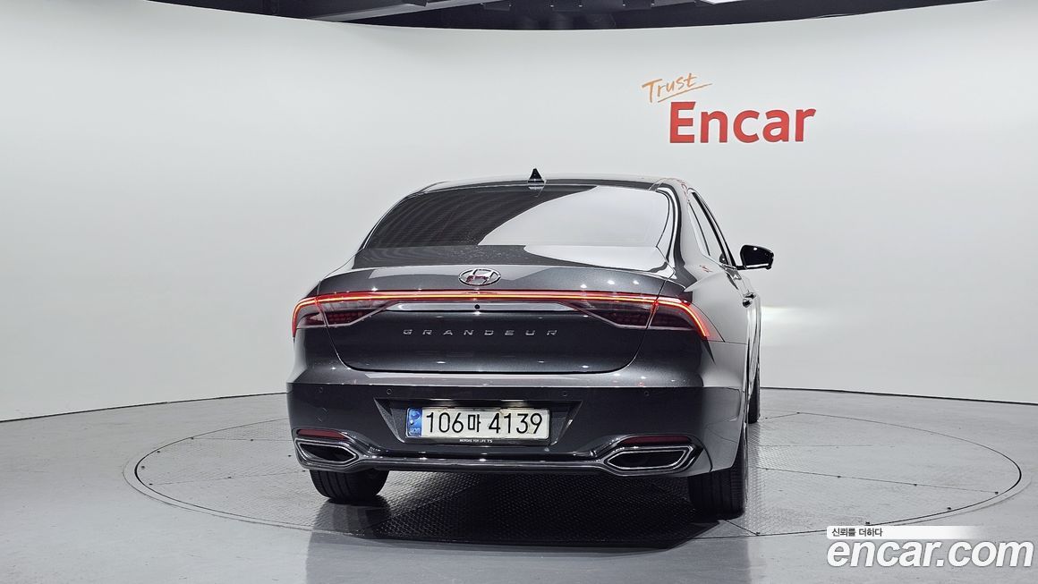 Hyundai Grandeur 2020