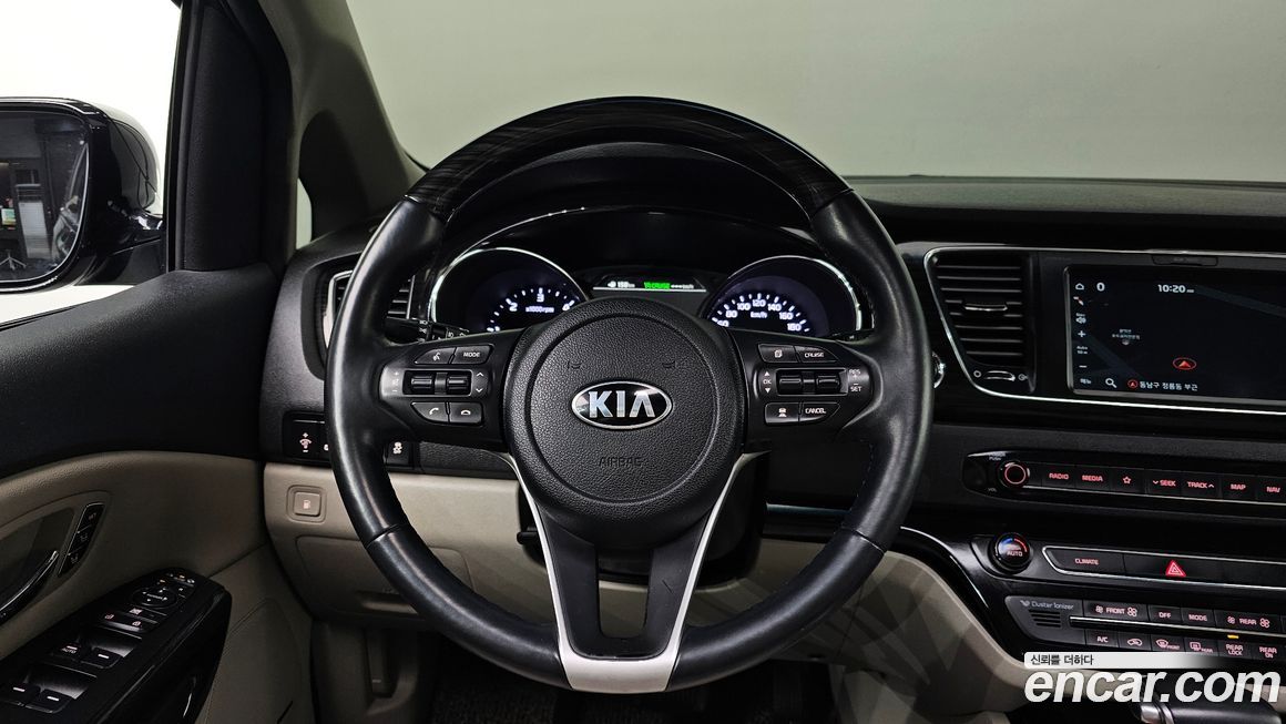 Kia Canival 2019