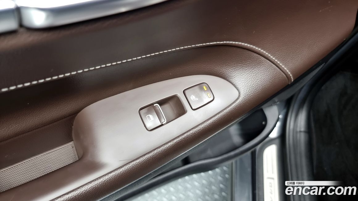 Hyundai Grandeur 2017