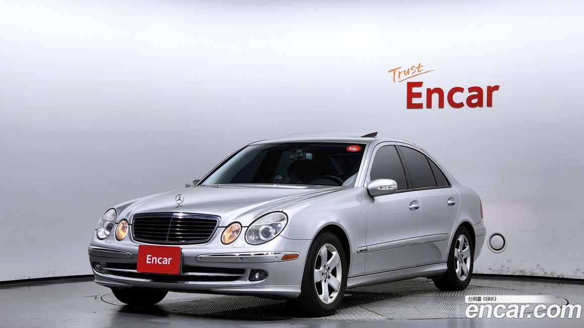 Mercedes-Benz E-Class 2005