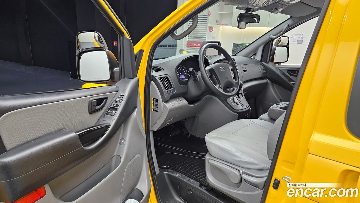 Hyundai Starex 2019