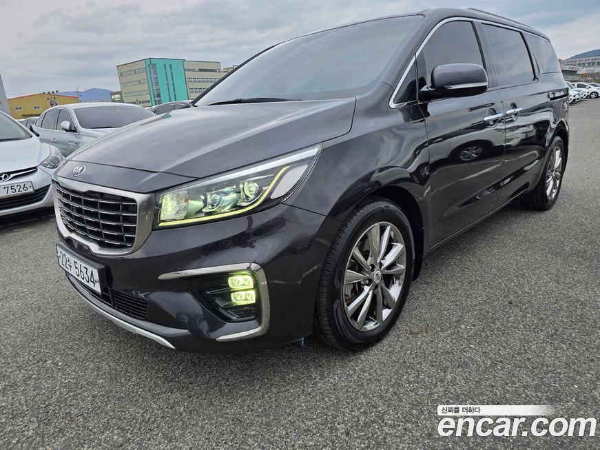 Kia Canival 2019