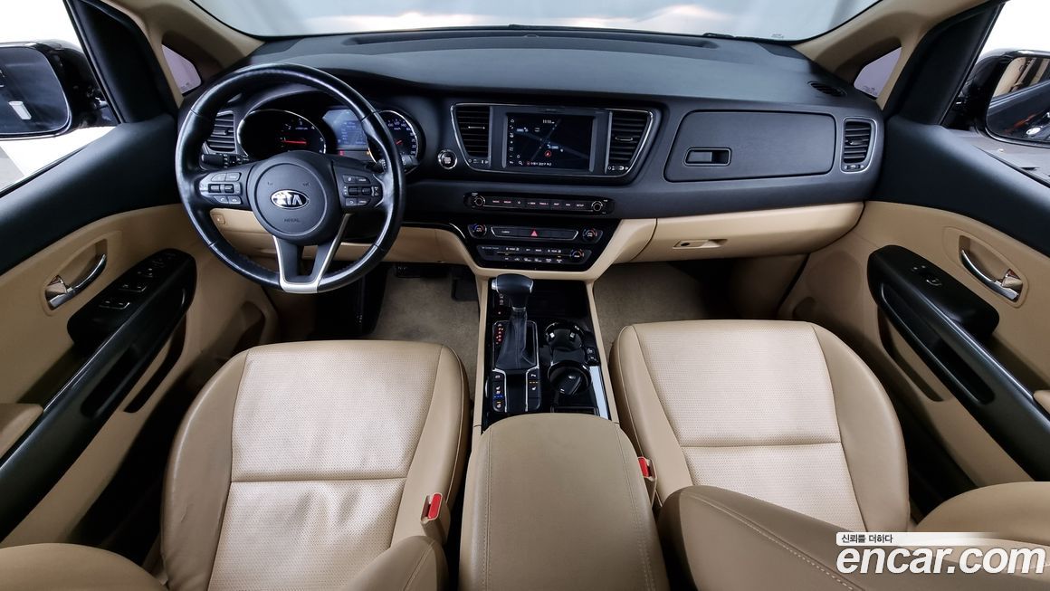 Kia Canival 2019