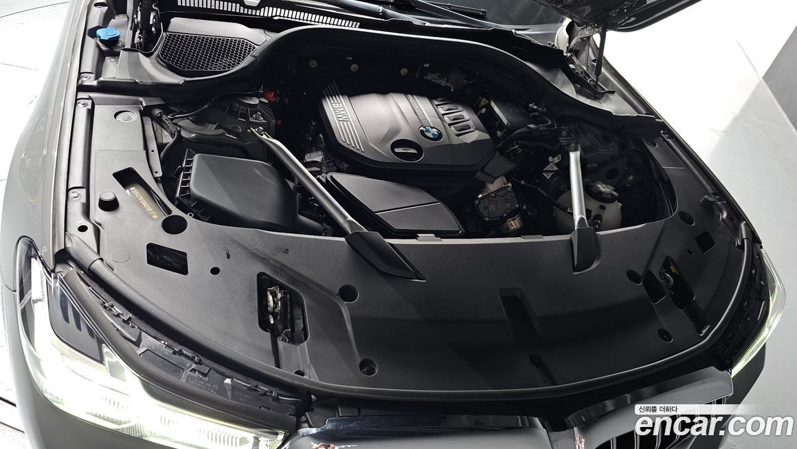 BMW Gran Turismo 2022