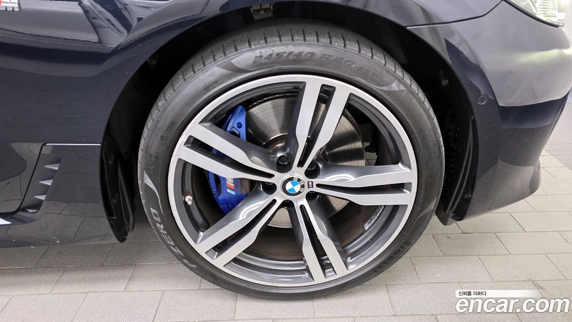 BMW Gran Turismo 2022