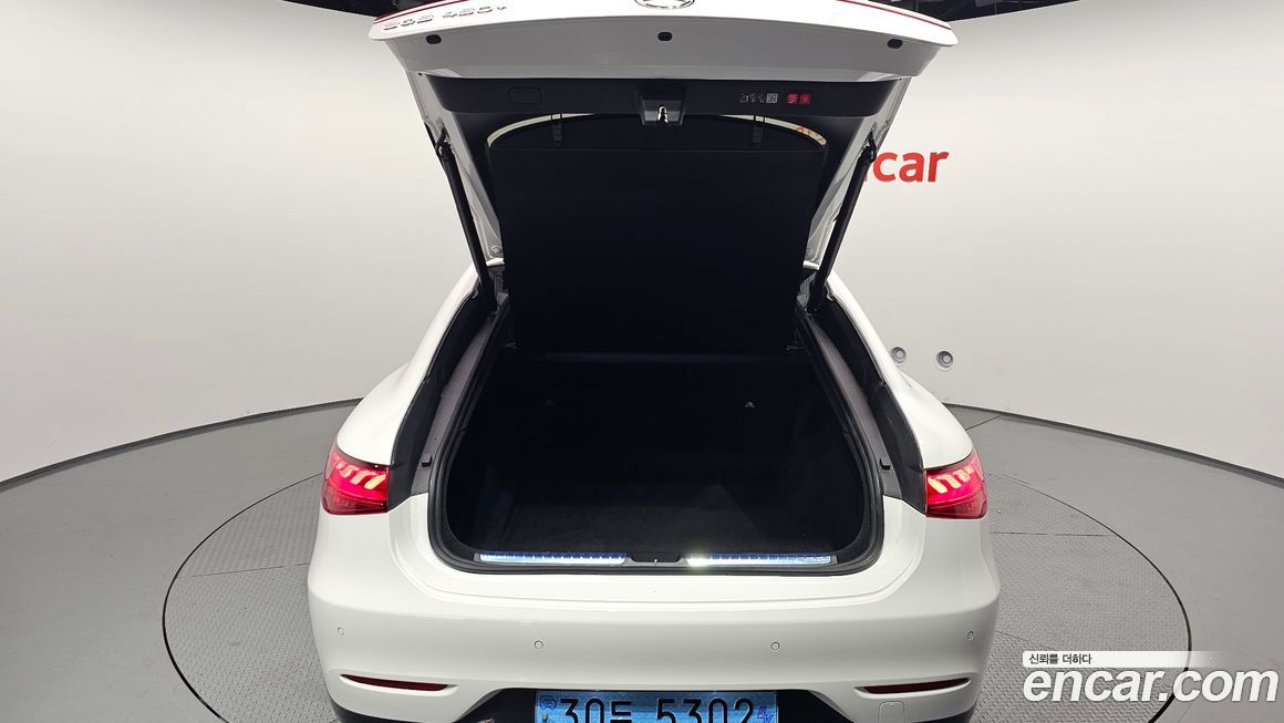 Mercedes-Benz EQS 2023