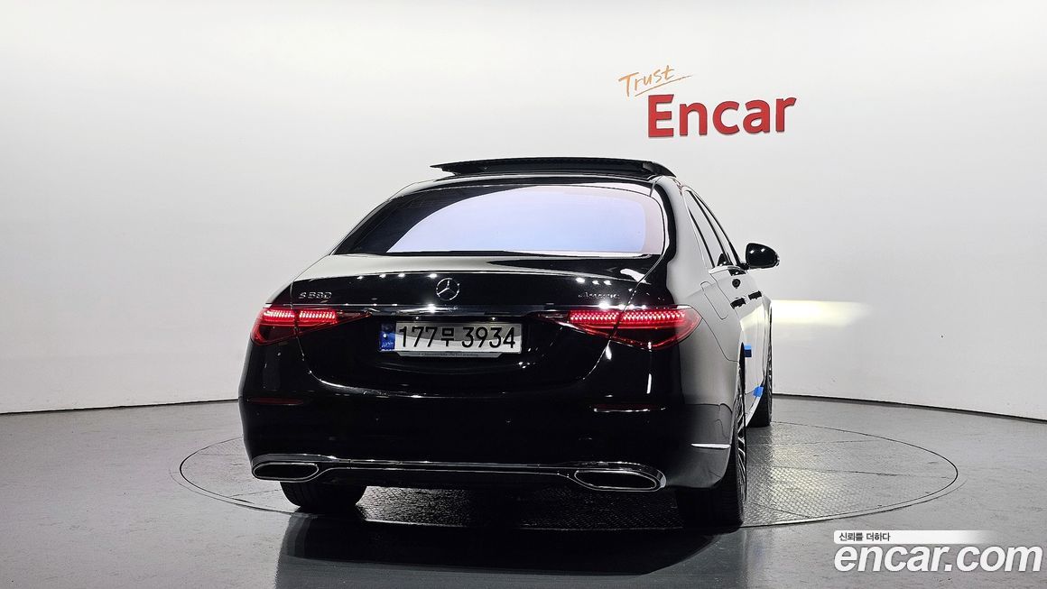 Mercedes-Benz S-Class 2022