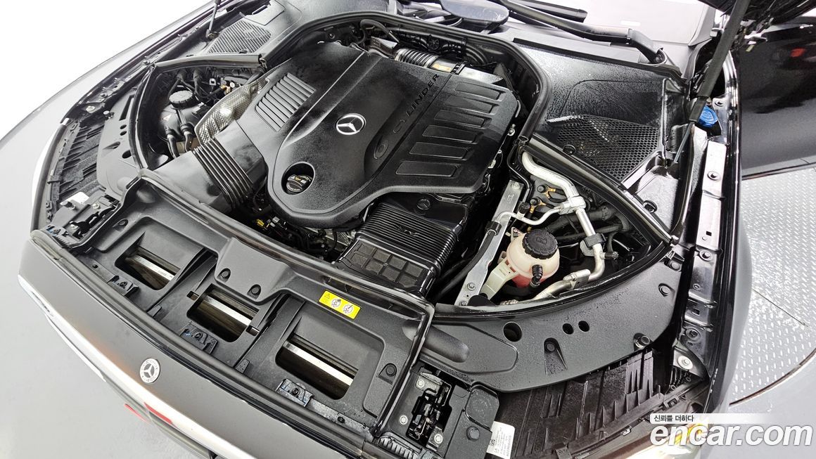 Mercedes-Benz S-Class 2022