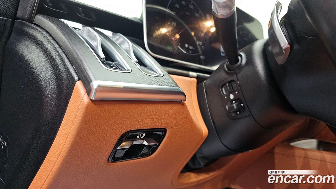 Mercedes-Benz S-Class 2022