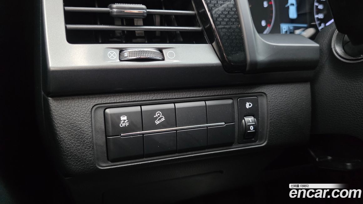 KG_Mobility_Ssangyong Rexton 2022