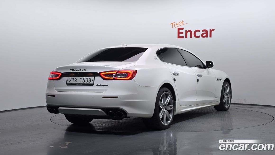 Maserati Quattroporte 2017