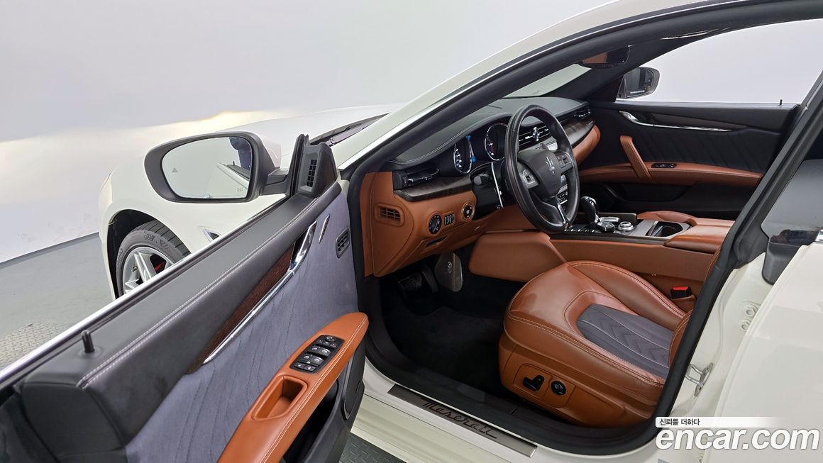 Maserati Quattroporte 2017