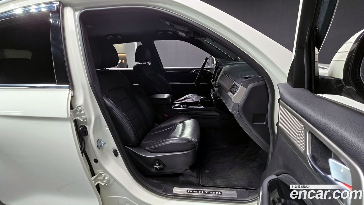 KG_Mobility_Ssangyong Rexton 2018