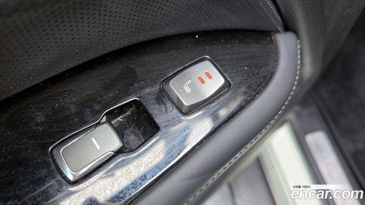 KG_Mobility_Ssangyong Rexton 2018