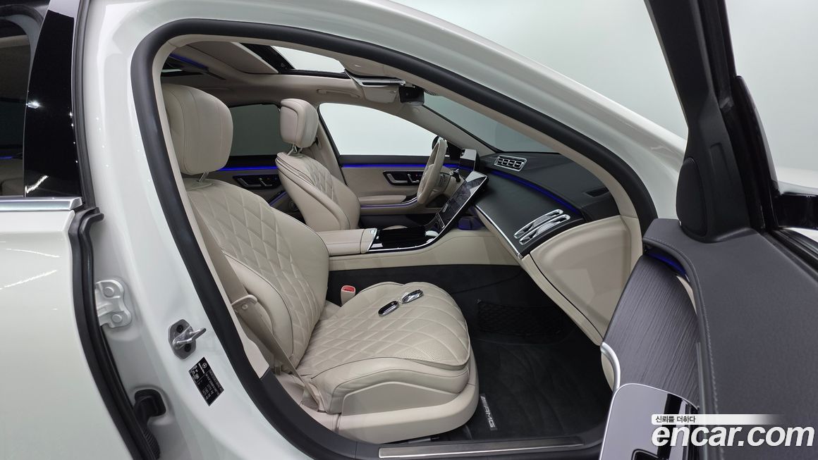 Mercedes-Benz S-Class 2023