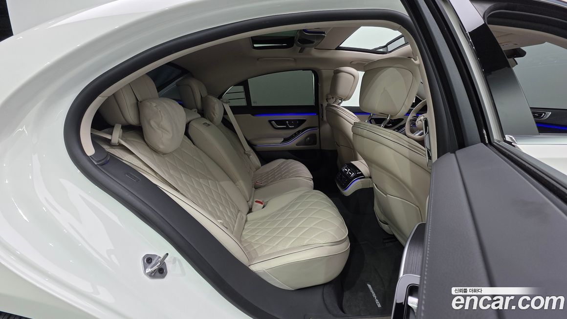 Mercedes-Benz S-Class 2023