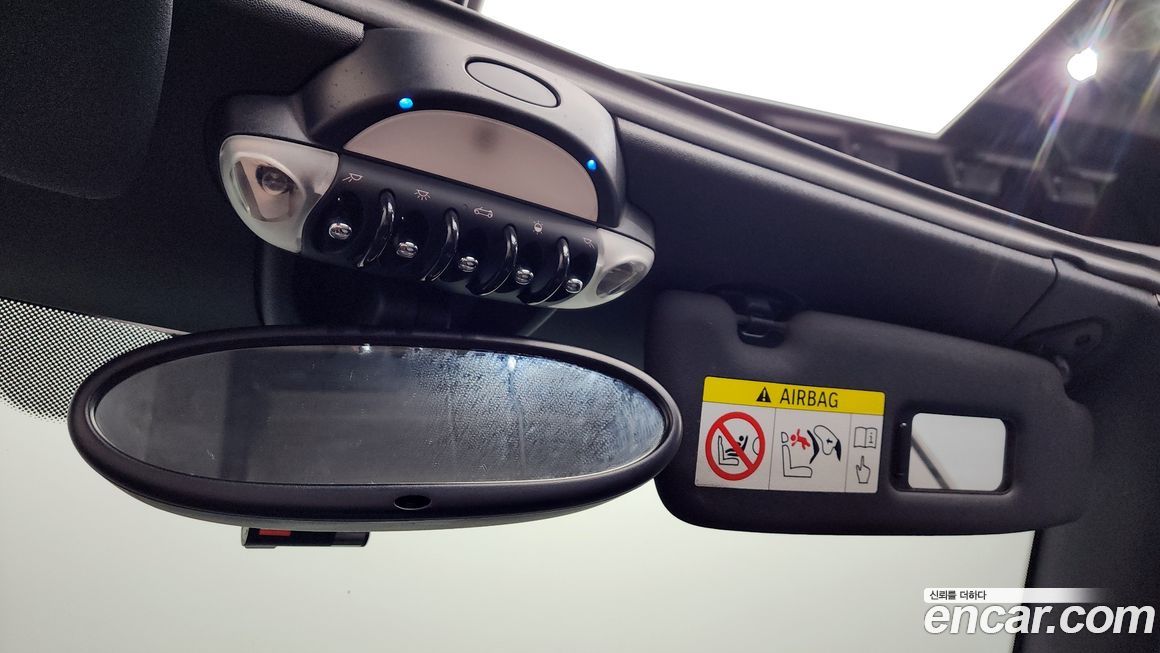 Mini Cooper Convertible 2015