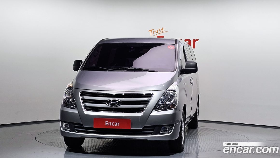 Hyundai Starex 2018