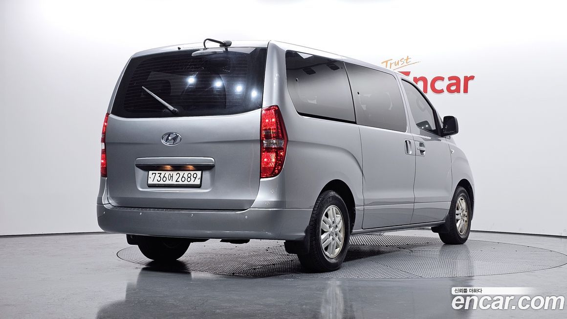 Hyundai Starex 2018