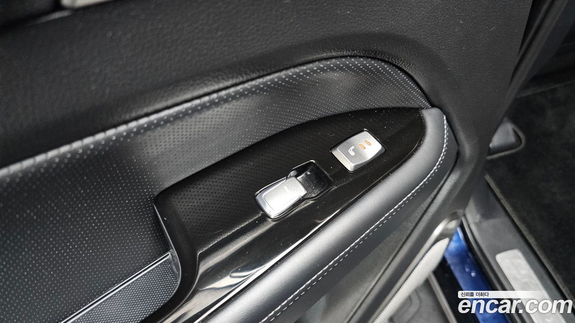 KG_Mobility_Ssangyong Rexton 2018