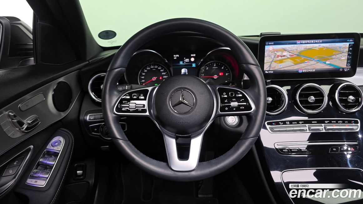 Mercedes-Benz C-Class 2020