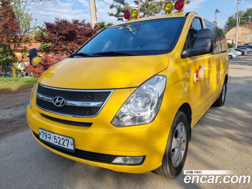 Hyundai Starex 2015