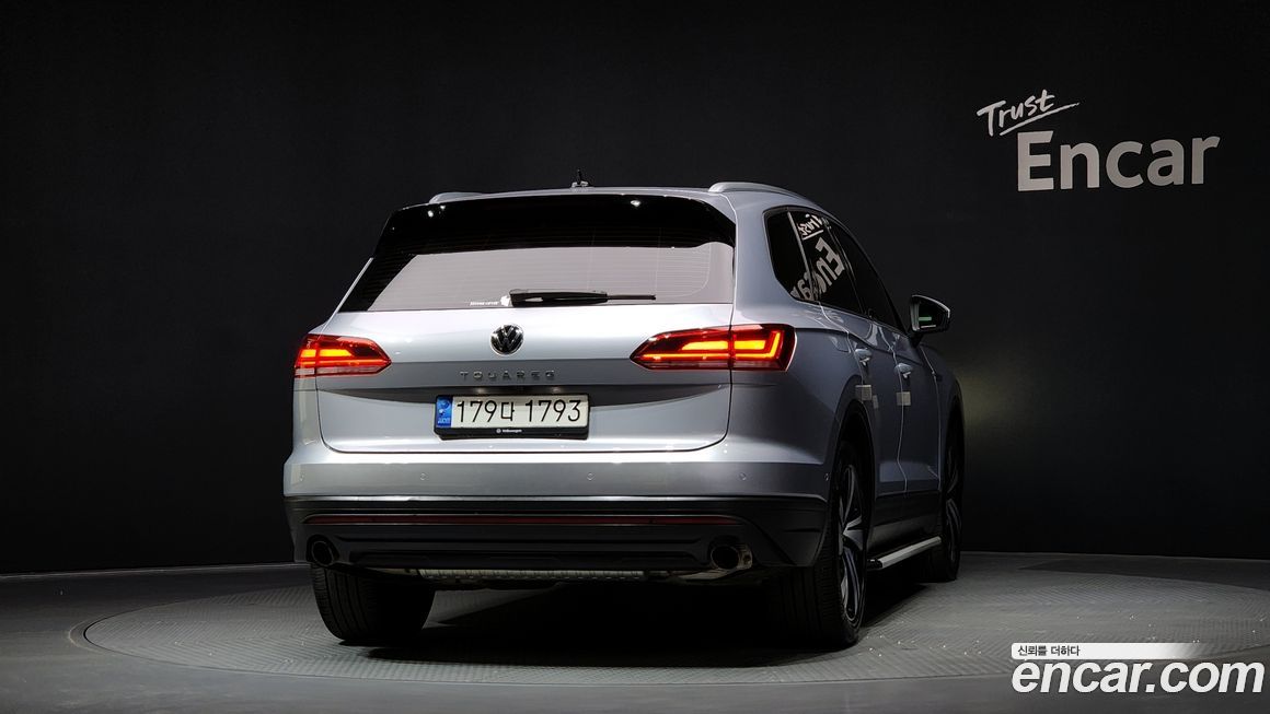 Volkswagen Touareg 2021