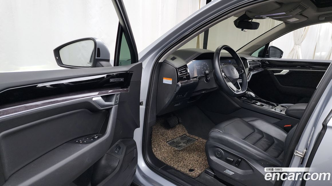 Volkswagen Touareg 2021