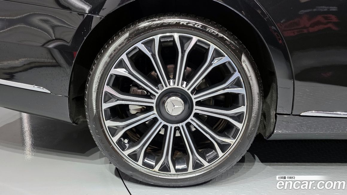 Mercedes-Benz S-Class 2020