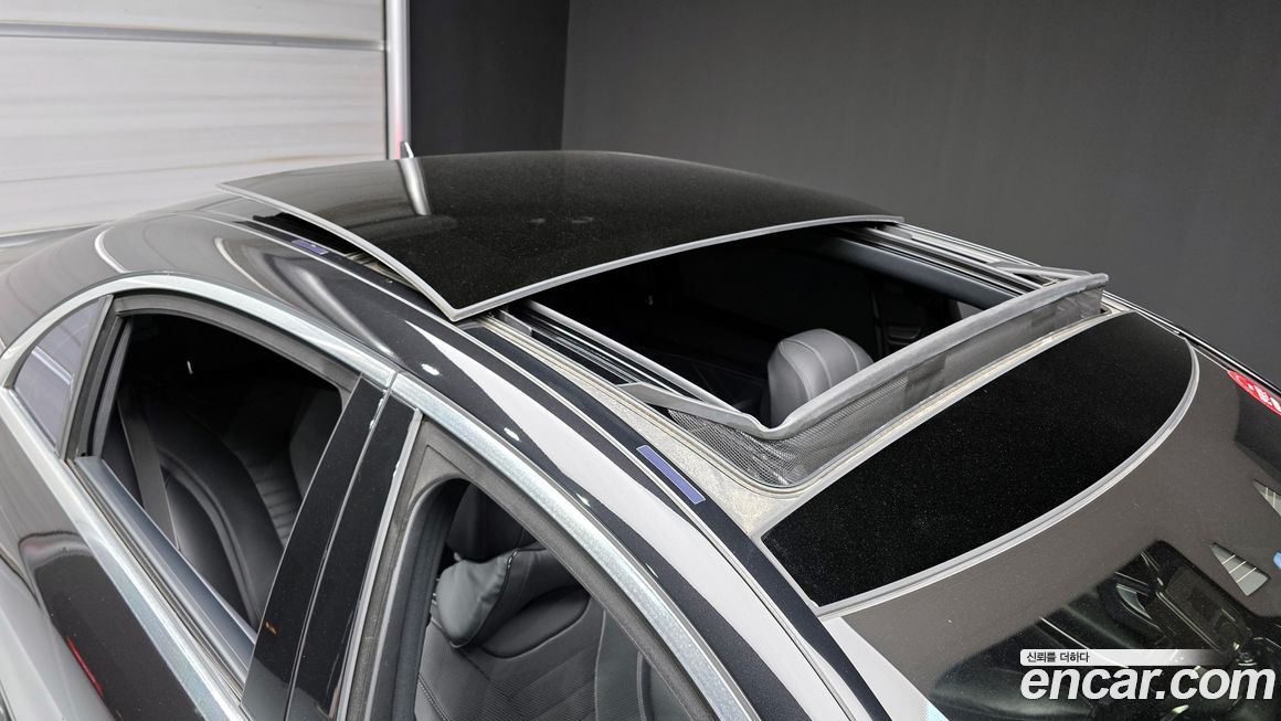 Mercedes-Benz S-Class 2020