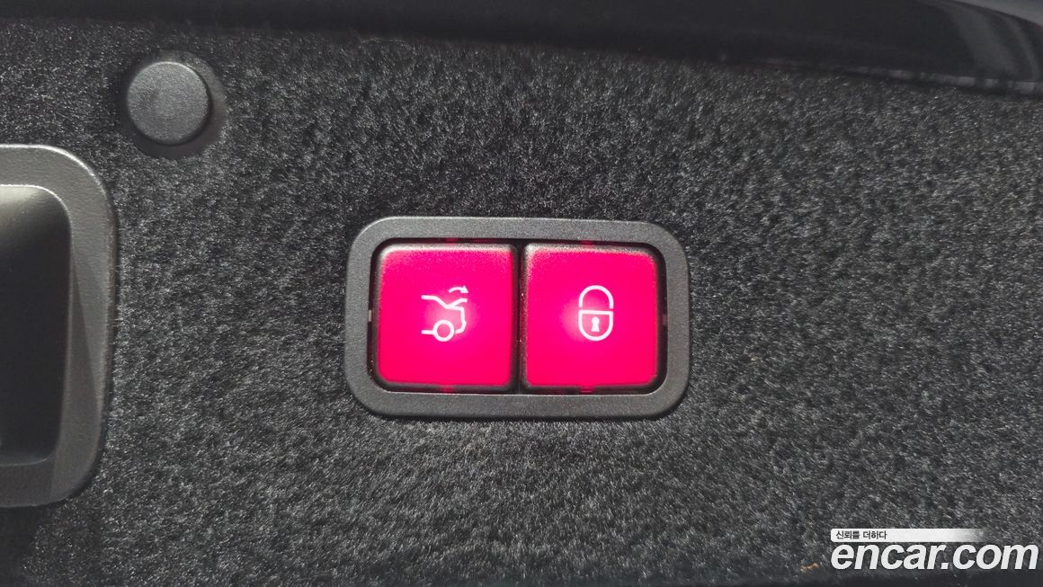 Mercedes-Benz S-Class 2020