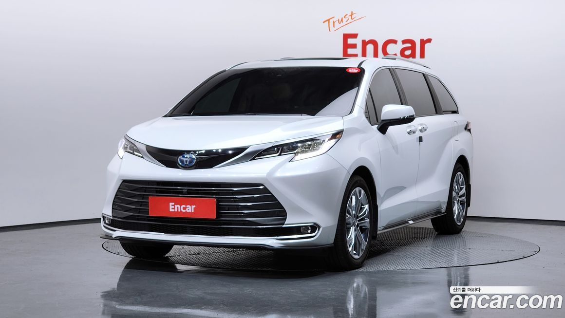 Toyota Sienna 2023