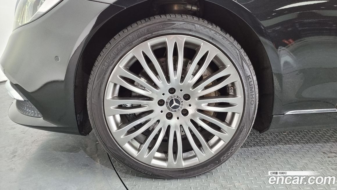 Mercedes-Benz S-Class 2019