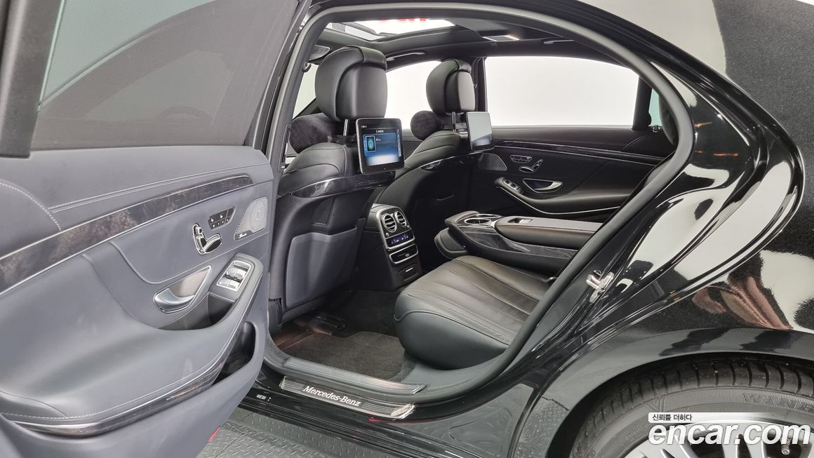 Mercedes-Benz S-Class 2019