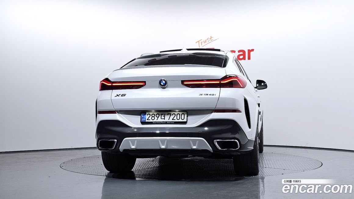 BMW X6 2021