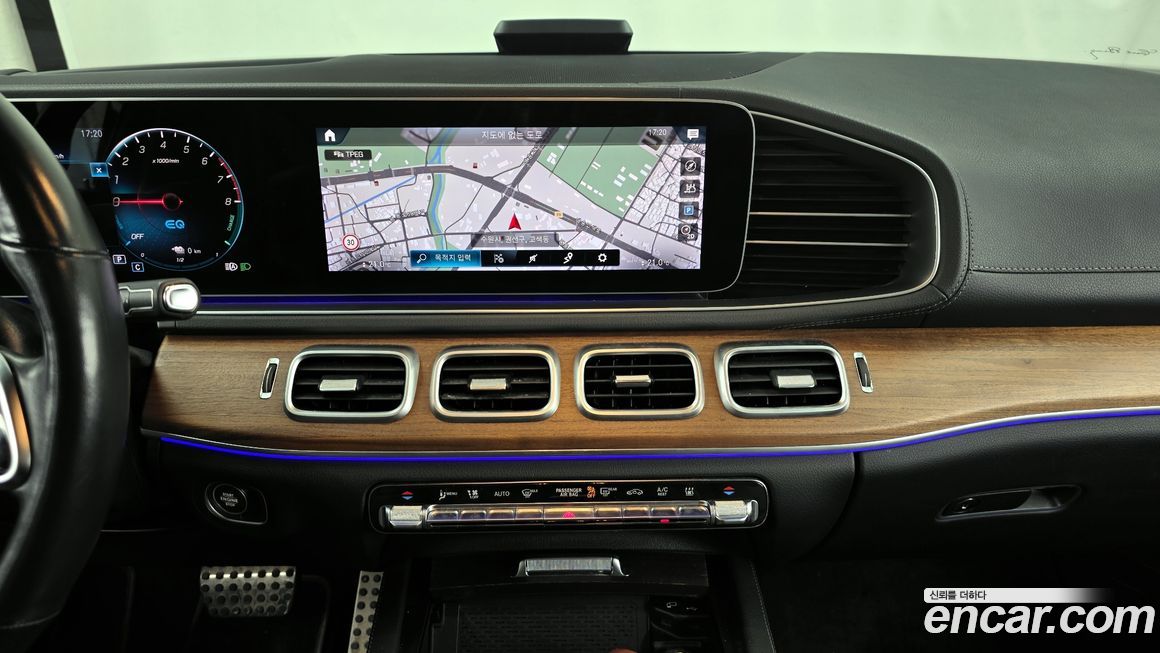 Mercedes-Benz GLE-Class 2021