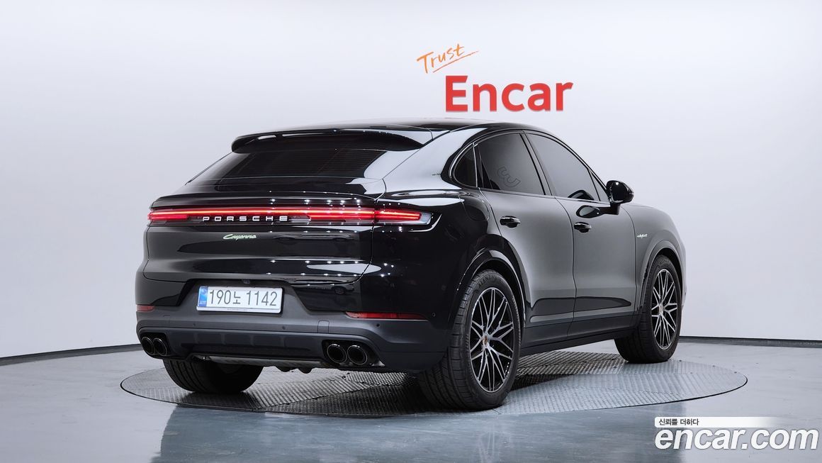 Porsche Cayenne 2025