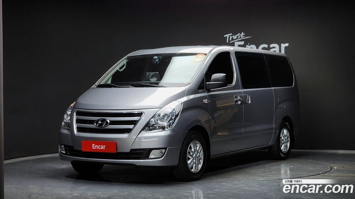 Hyundai Starex 2018