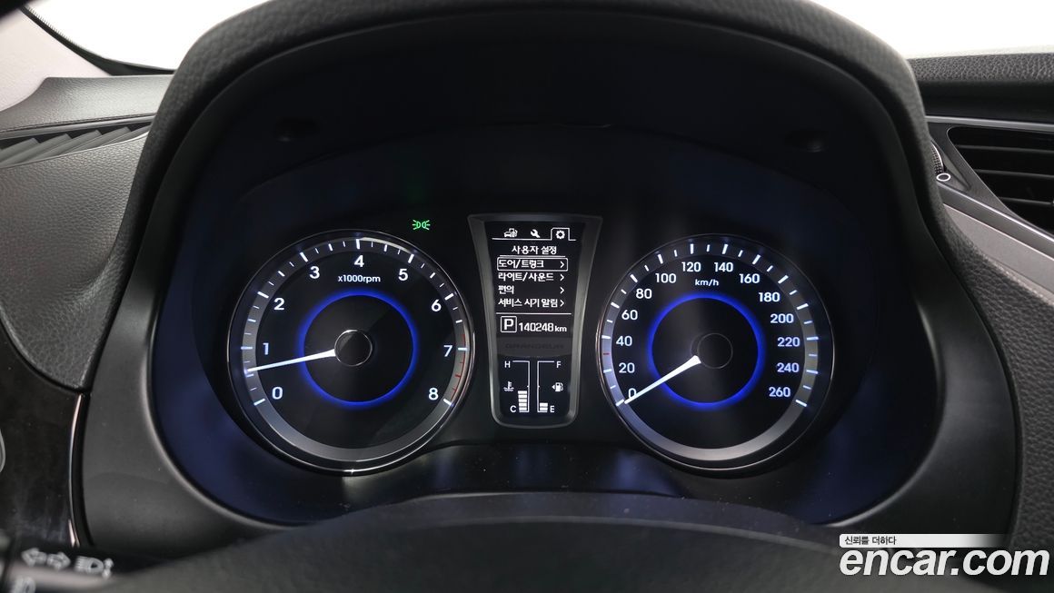 Hyundai Grandeur 2015