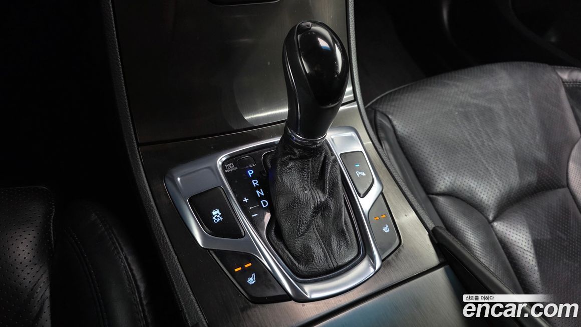 Hyundai Grandeur 2015