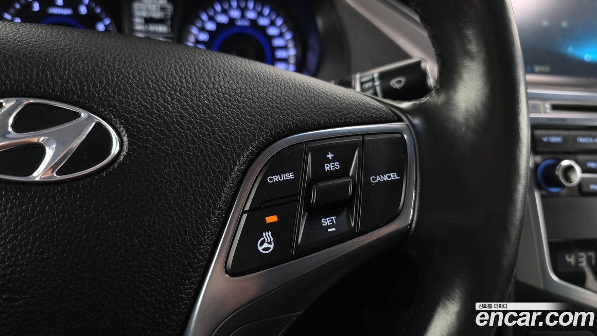 Hyundai Grandeur 2015