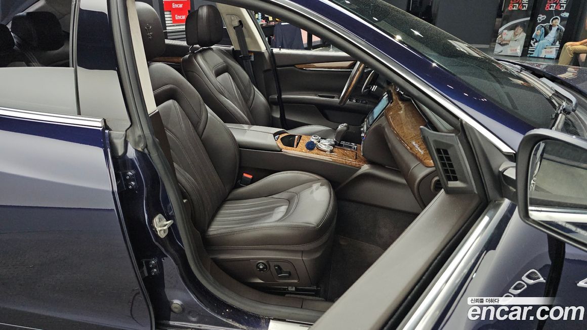 Maserati Quattroporte 2017