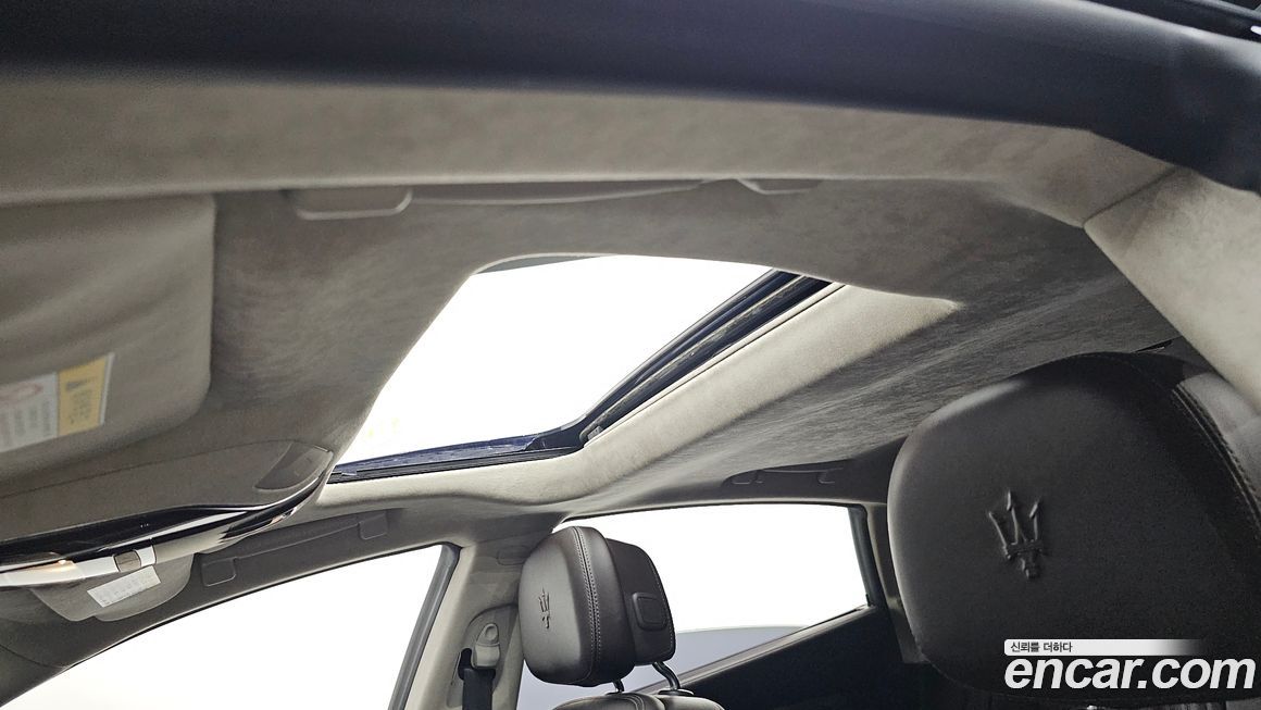 Maserati Quattroporte 2017