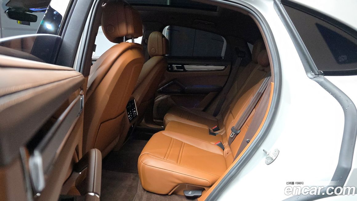 Porsche Cayenne 2023