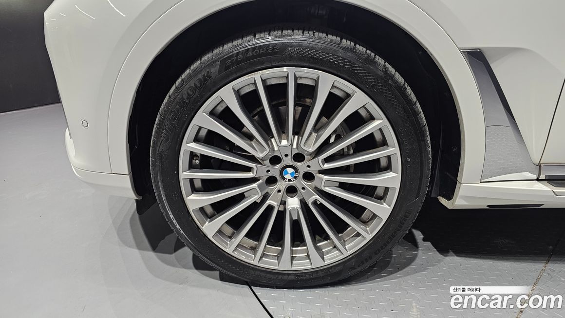 BMW X7 2022