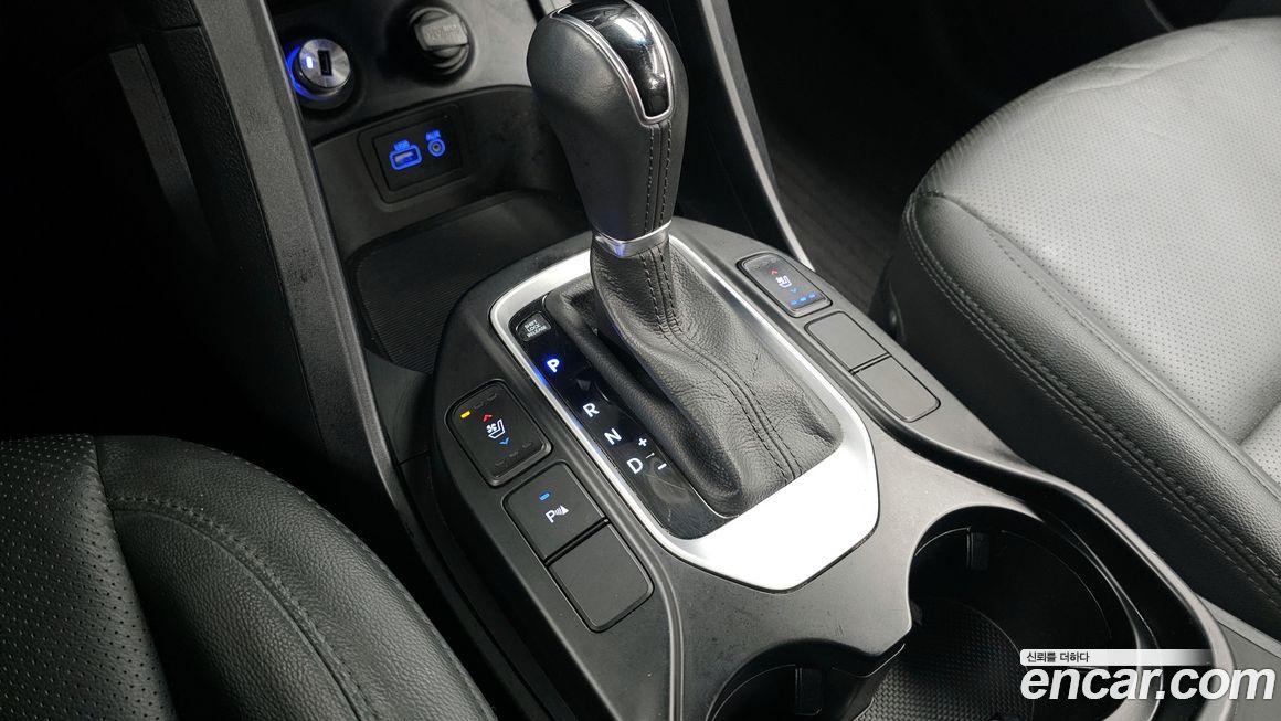 Hyundai Santafe 2016