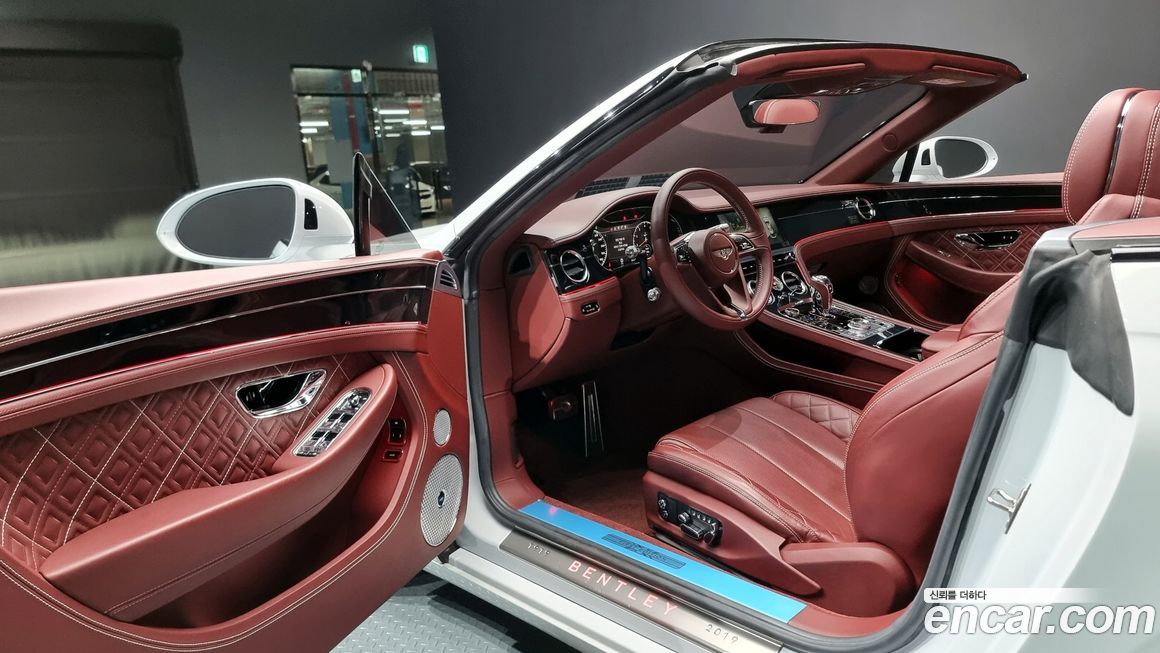 Bentley Continental 2019
