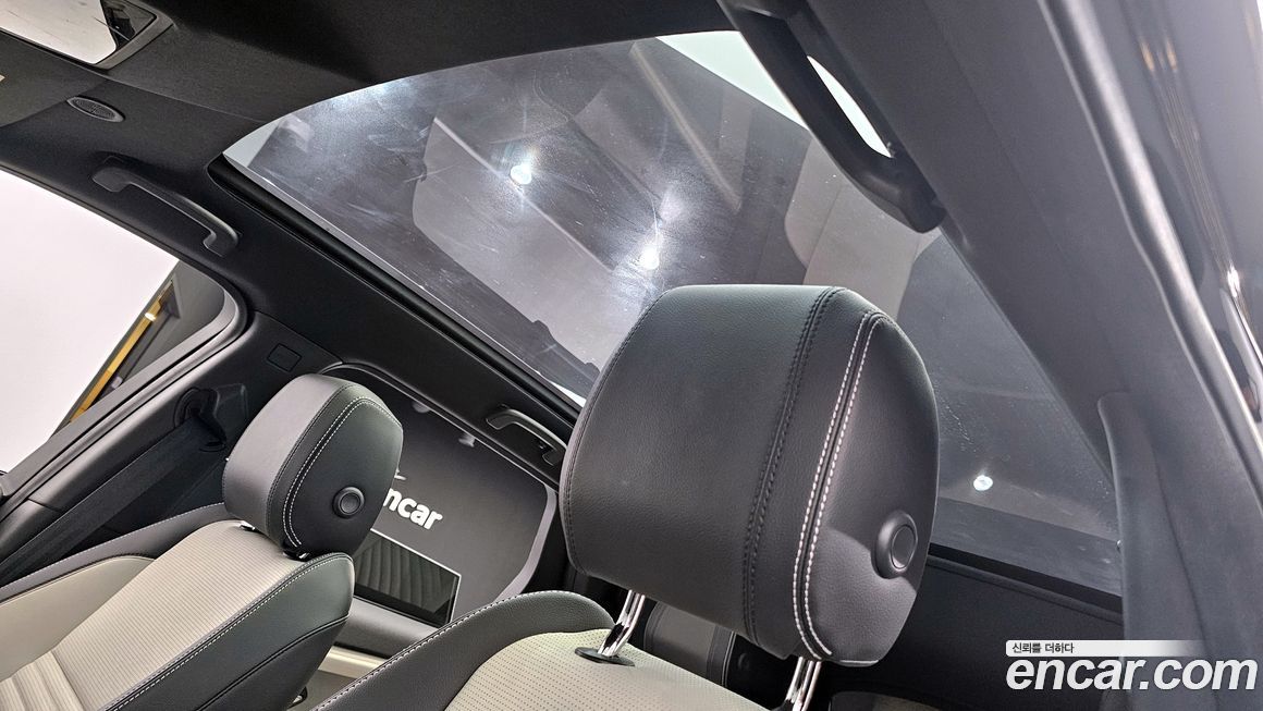 Land Rover Discovery Sport 2024